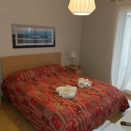 Villa Florida - Prestige Exclusive Rooms & Luxury Villas Сан-Теодоро Экстерьер фото