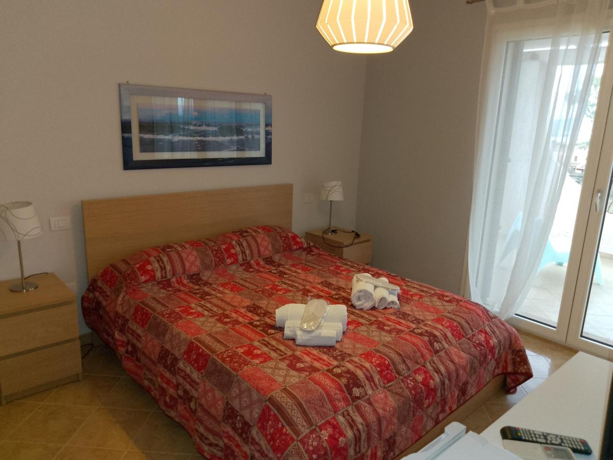Villa Florida - Prestige Exclusive Rooms & Luxury Villas Сан-Теодоро Экстерьер фото