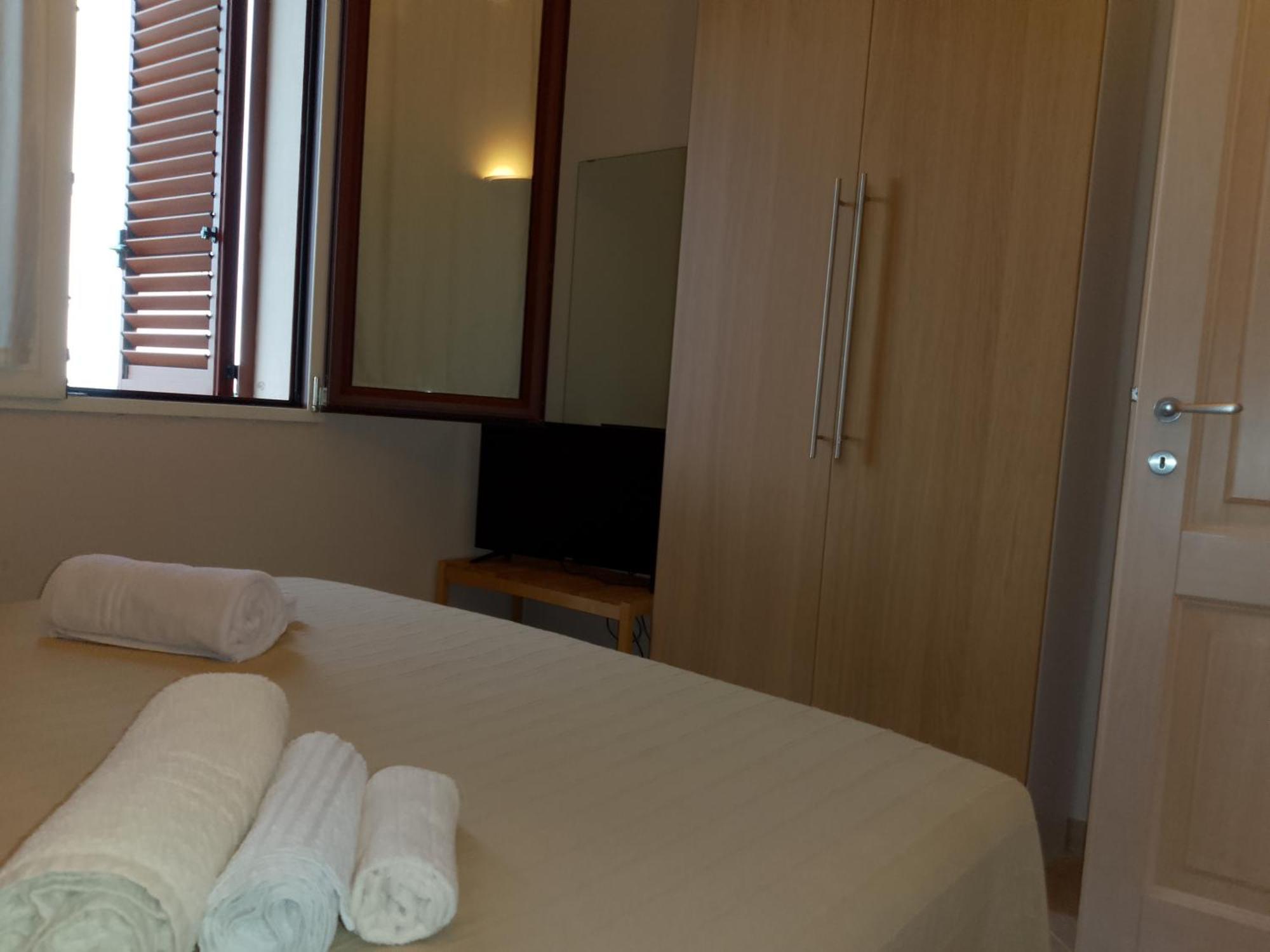 Villa Florida - Prestige Exclusive Rooms & Luxury Villas Сан-Теодоро Экстерьер фото